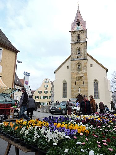 Frühjahrsmarkt mit Automarkt 2015 in Oettingen